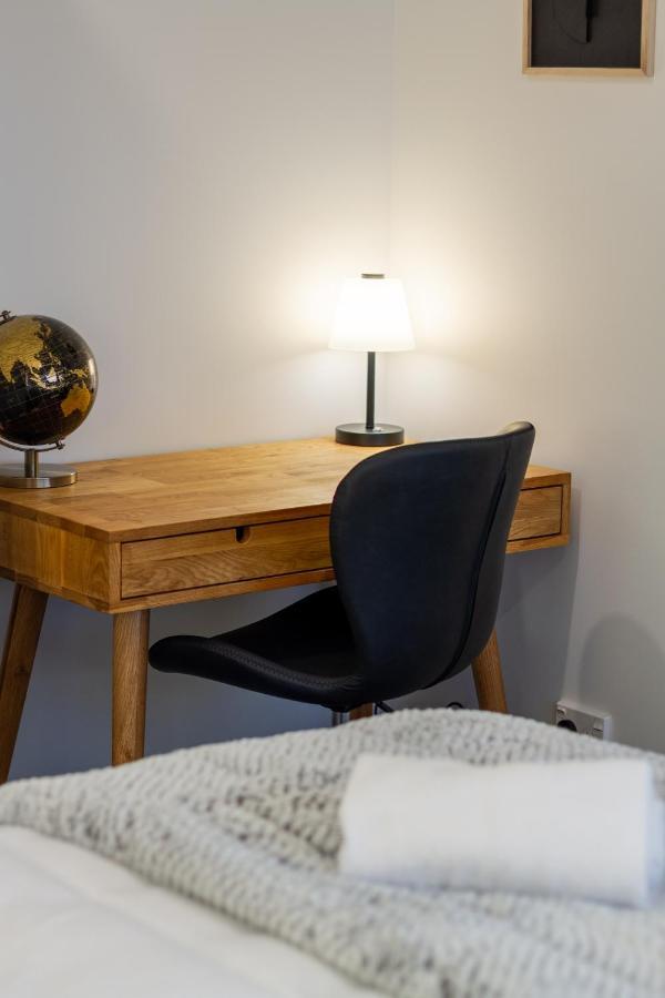 3 Bedroom 2 Bath Central City Крайстчърч Екстериор снимка